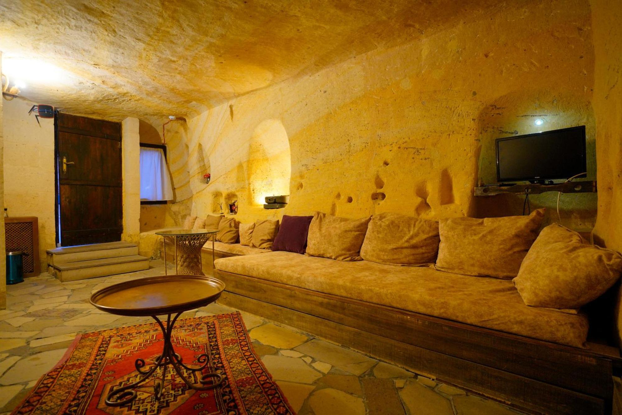 Antik Cave House Hotel อูร์กุบ ภายนอก รูปภาพ