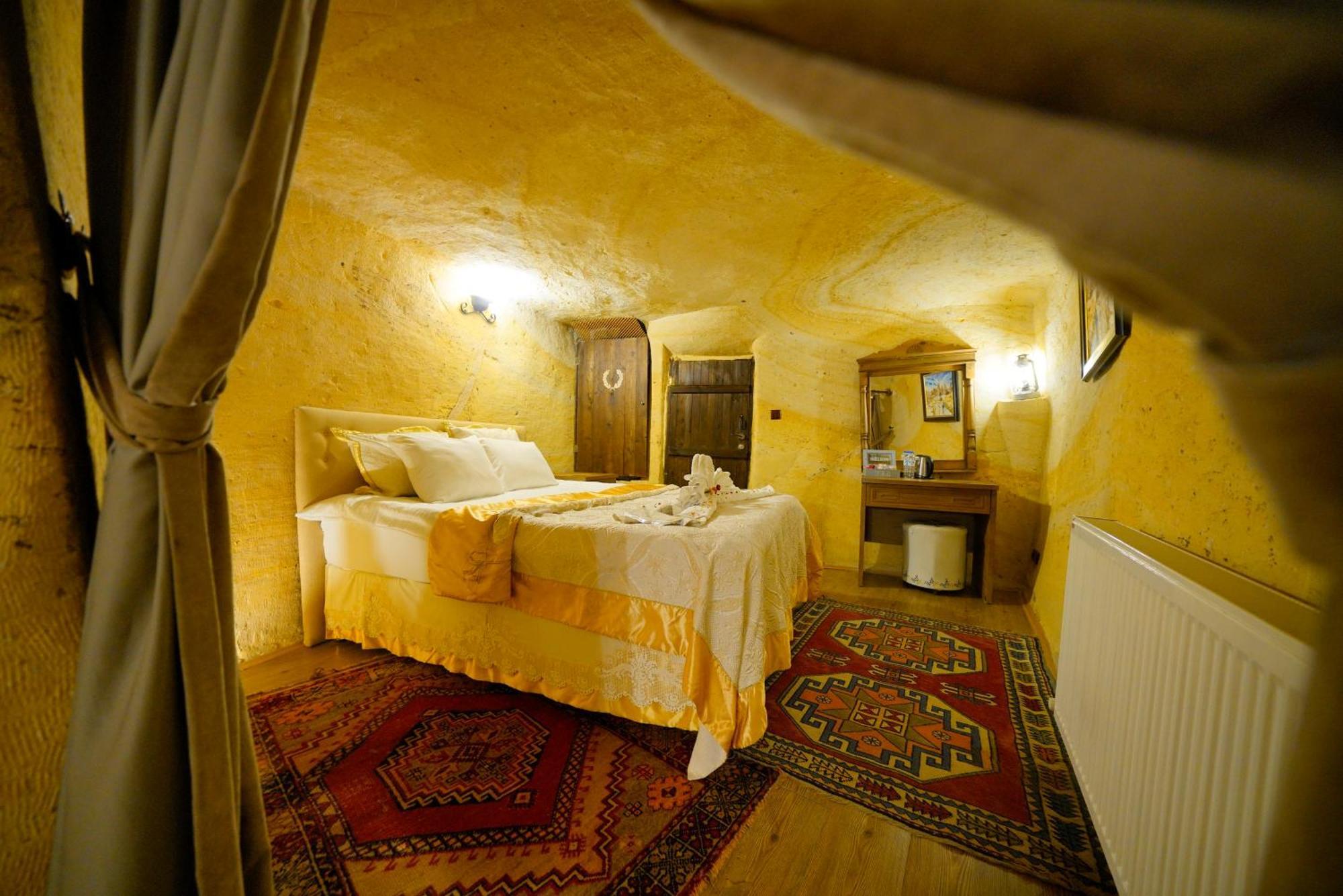 Antik Cave House Hotel อูร์กุบ ภายนอก รูปภาพ