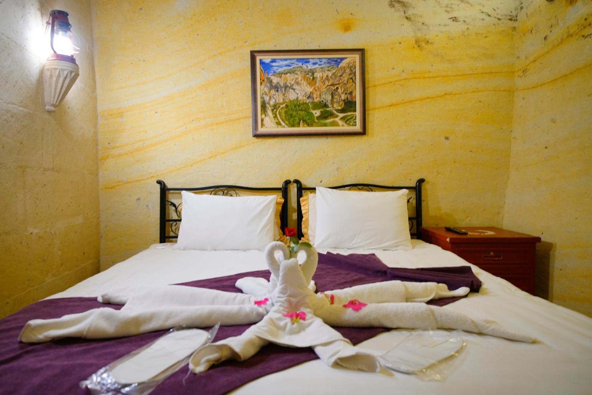 Antik Cave House Hotel อูร์กุบ ภายนอก รูปภาพ