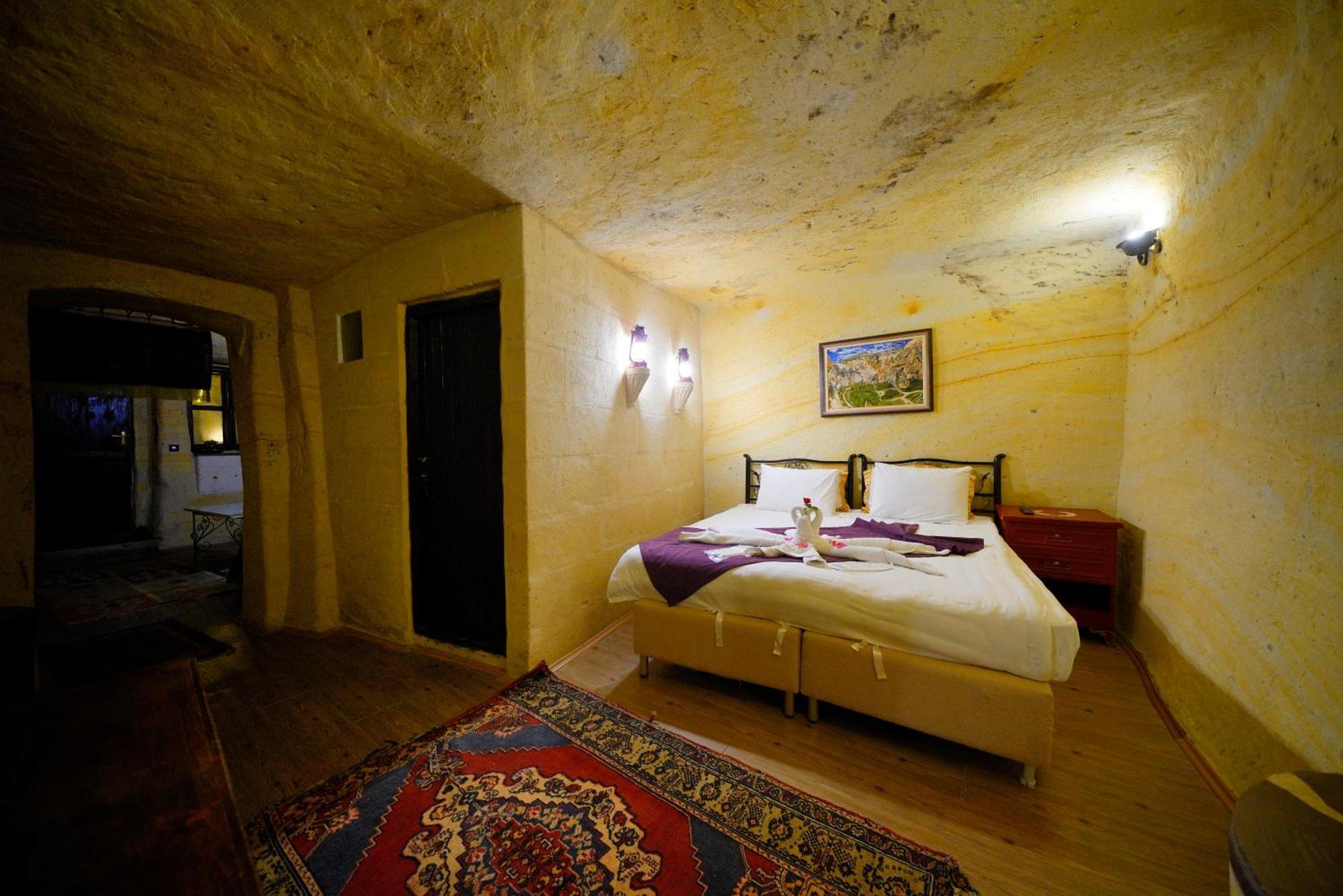 Antik Cave House Hotel อูร์กุบ ภายนอก รูปภาพ
