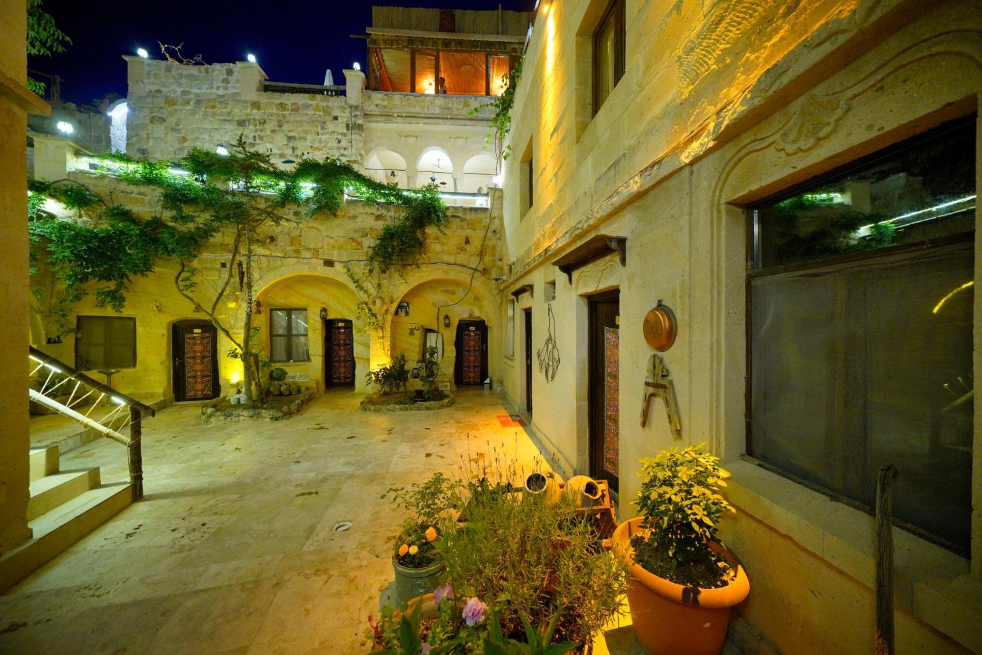 Antik Cave House Hotel อูร์กุบ ภายนอก รูปภาพ