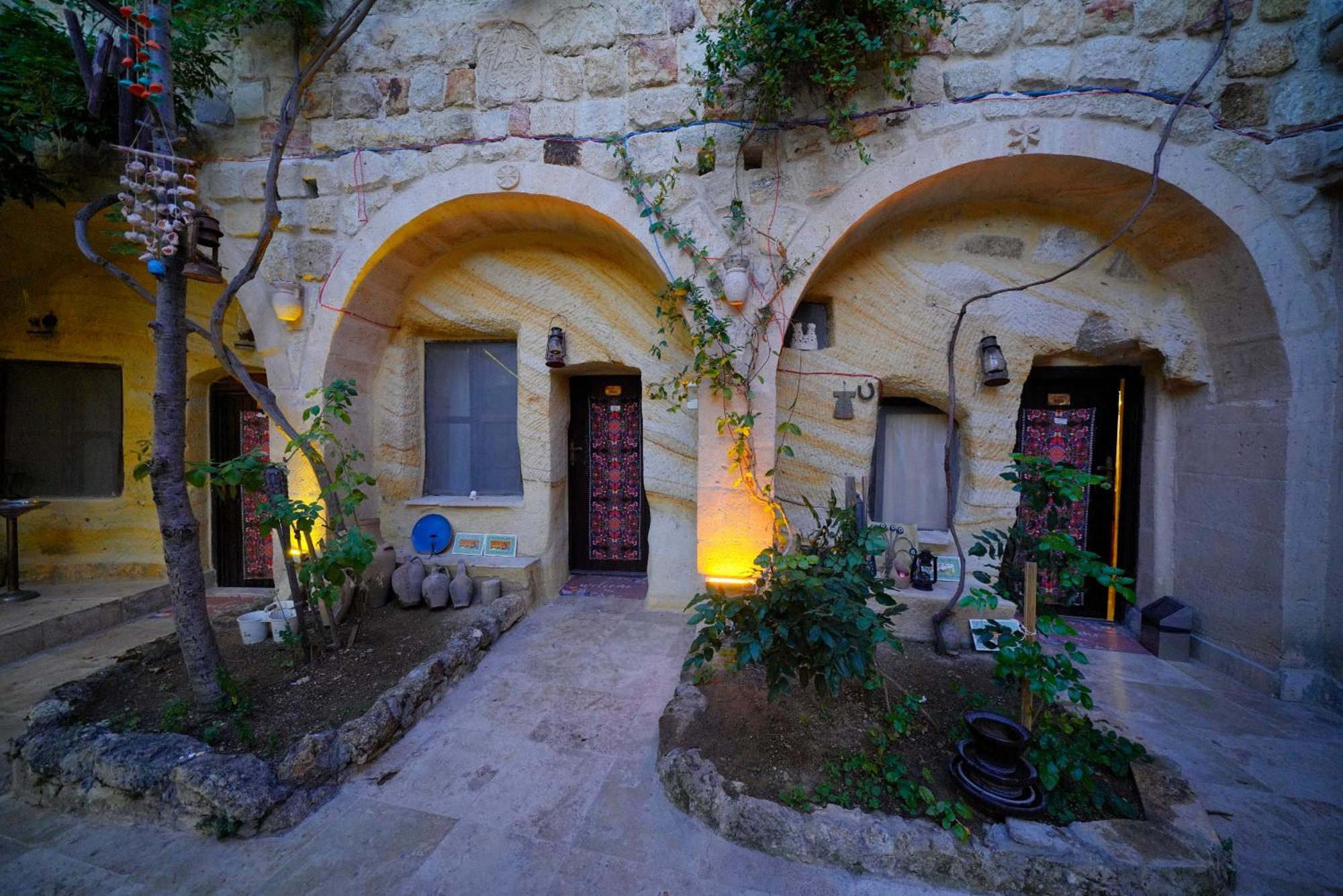 Antik Cave House Hotel อูร์กุบ ภายนอก รูปภาพ