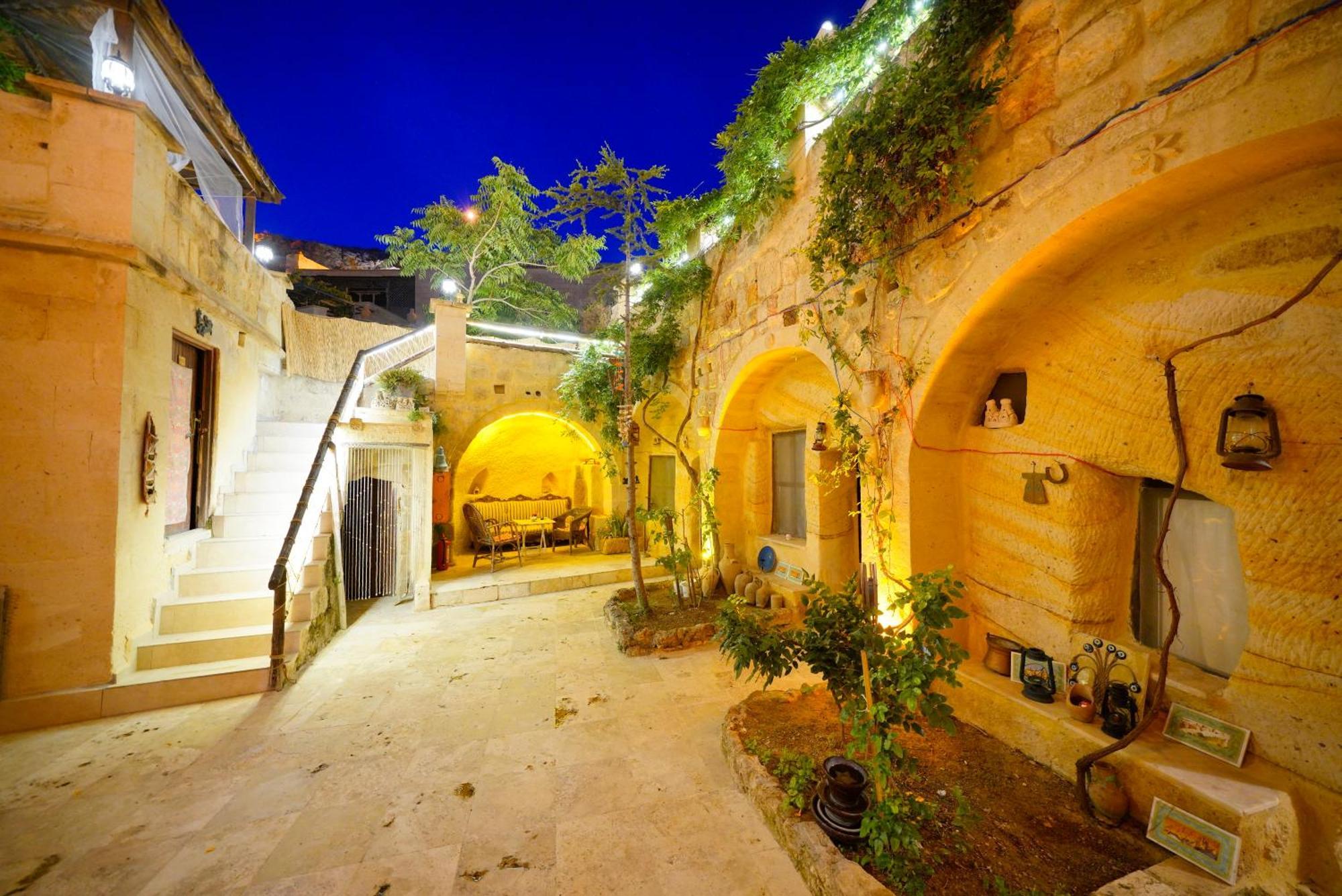 Antik Cave House Hotel อูร์กุบ ภายนอก รูปภาพ